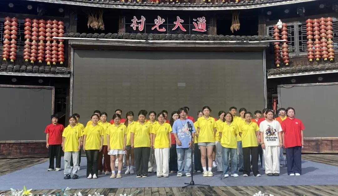 围绕理论宣讲