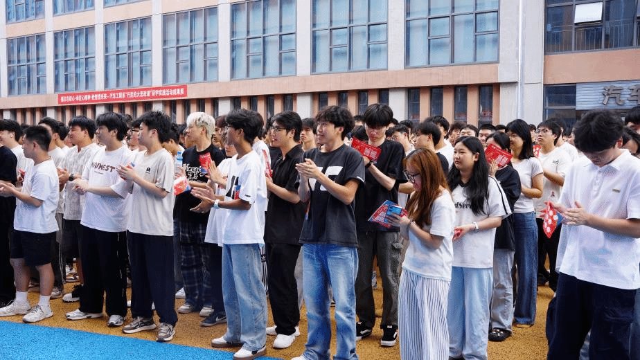 专业技能与实践体验